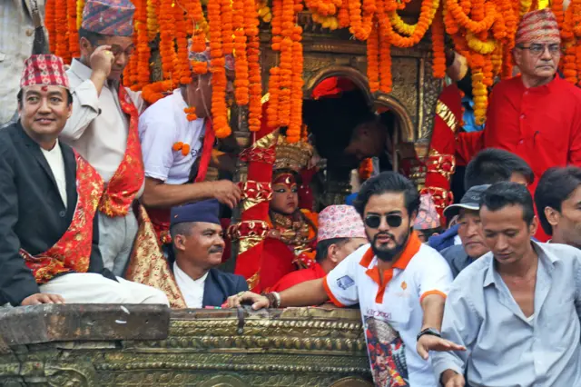 तस्बिर