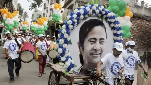 ટીએમસીએ તેના ચૂંટણી ઢંઢેરાની નકલ કરવાનો આક્ષેપ બીજેપી પર કર્યો છે.