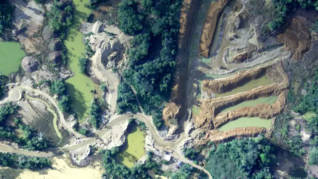 Desforestación y minería ilegal en la región de Madre de Dios