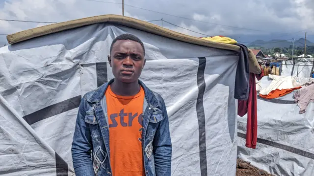 Elisha Biyabo Sadiki, âgé de 22 ans, est père de 4 enfants.