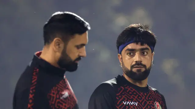 मोहम्मद नबी और राशिद ख़ान