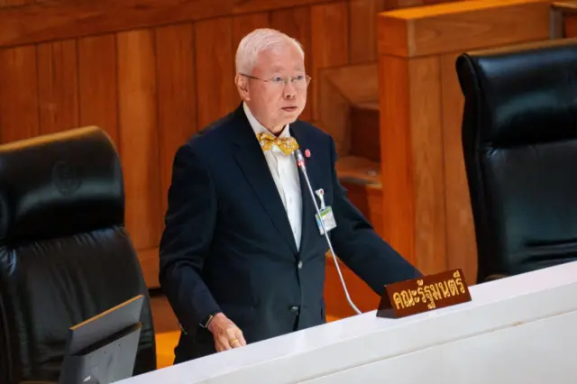 บวรศักดิ์ อุวรรณโณ จัดทำของไทม์ไลน์ประชามติพ่วงเลือกตั้ง 2569 มานำเสนอต่อรัฐสภา