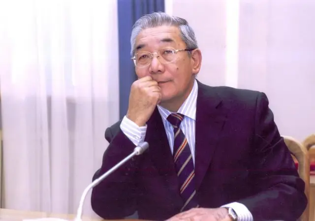 Курманбек Осмонов