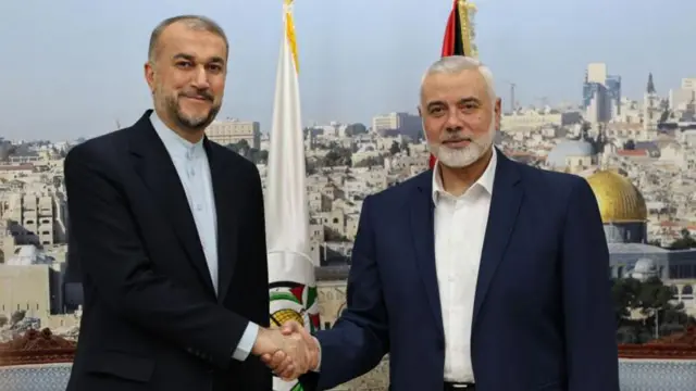 ইরানের পররাষ্ট্রমন্ত্রী হোসেইন আমির-আবদুলাহিয়ান হামাস নেতা ইসমাইল হানিয়েহ এর সাথে গত ডিসেম্বরে কাতারে সাক্ষাত করেন।