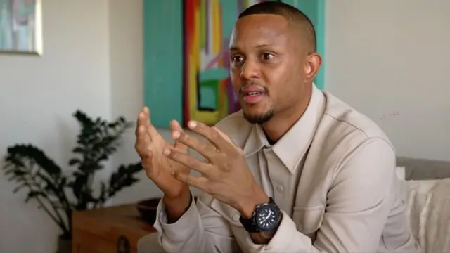 Nikoi Djane en su casa.