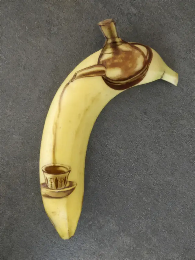 ቡና የተሳለበት ሙዝ