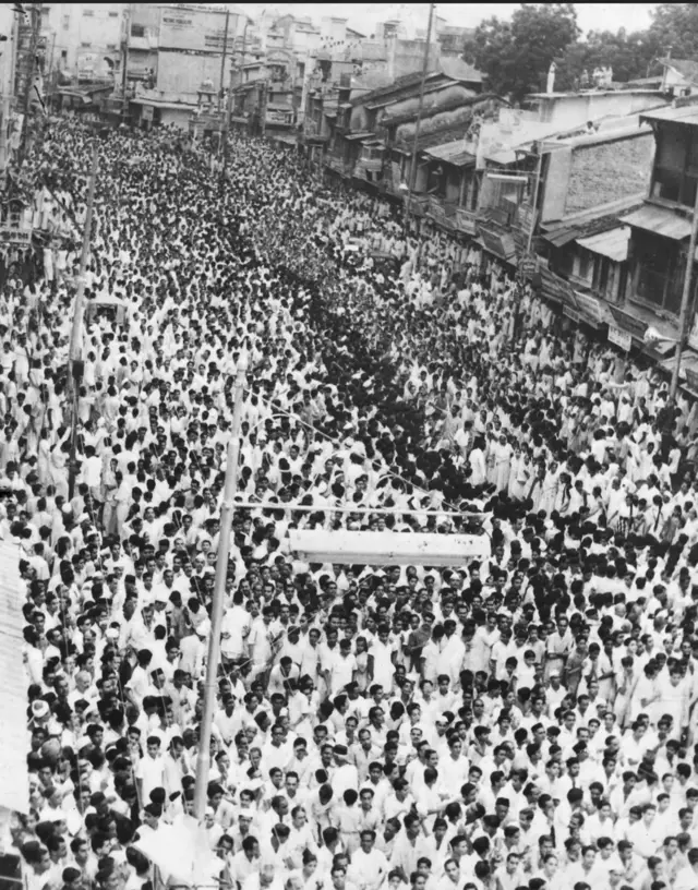 મહાગુજરાત આંદોલન સમયે 1958માં અમદાવાદમાં જંગી રેલી.