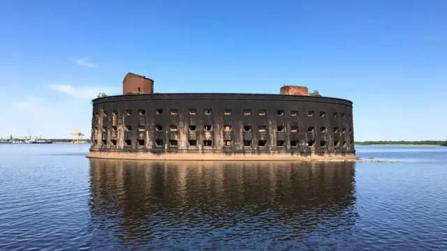 Форт Александр I, или Чумной