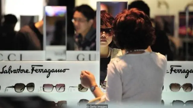 हवाई अड्डे