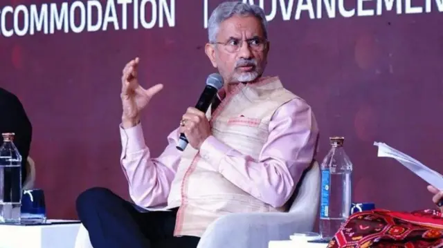 భారత్, ఇరానియన్ నౌక, ఫ్లీట్ రివ్యూ, కొచ్చి పోర్టు