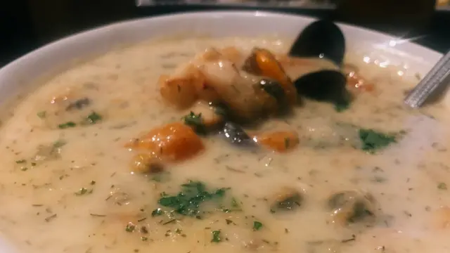 Овсяный суп с мидиями.