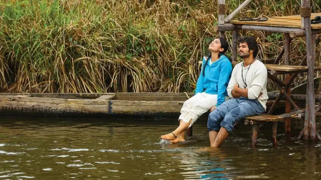 డియర్ కామ్రేడ్ సినిమా రివ్యూ హీరో విజయ్ దేవరకొండ హీరోయిన్ రష్మిక మందాన