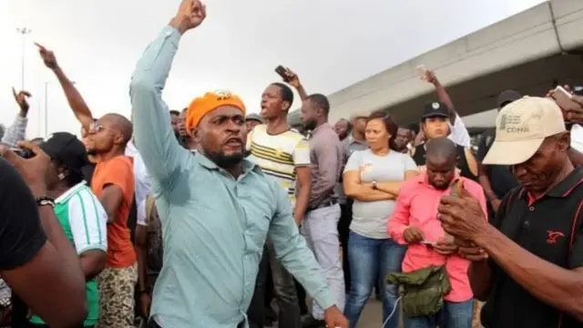 Awọn ọmọ ẹgbẹ to n se iwọde