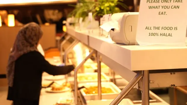 ኣብታ ጃልባ፡ ካብተን ሸውዓተ ቤት መግቢ እተን ሽዱሽተ ዕጽዋት እየን