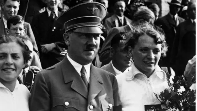 হিটলার জার্মানি দ্বিতীয় বিশ্বযুদ্ধ