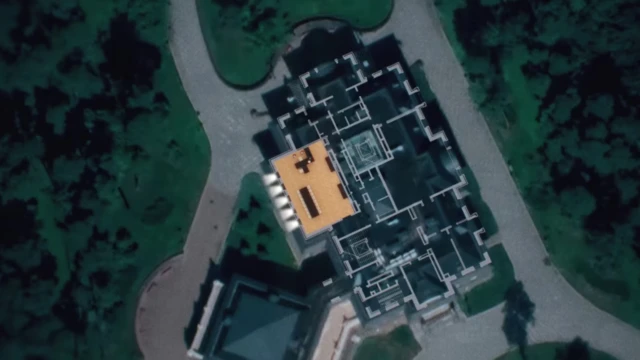 Аерозйомка і колаж резиденції Путіна в Ново-Огарьово, на ньому позначене місце розташування робочого кабінету 