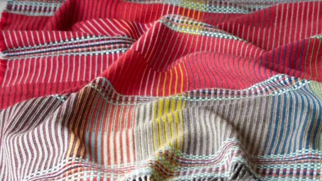 Una pieza de tela tejida