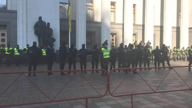 Митинг под Радой