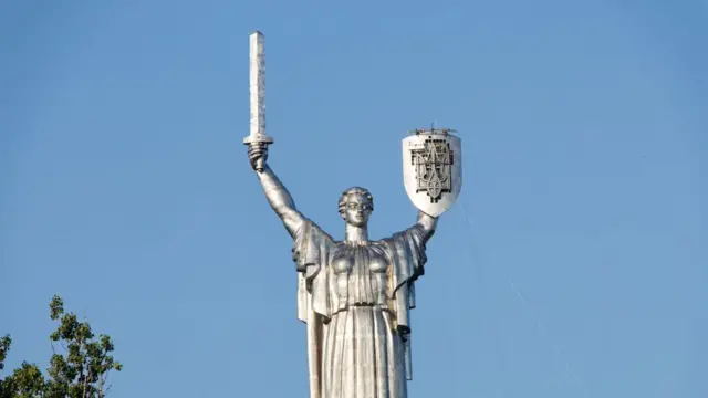 Родина-мать