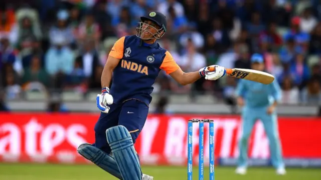 மகேந்திர சிங் தோனி