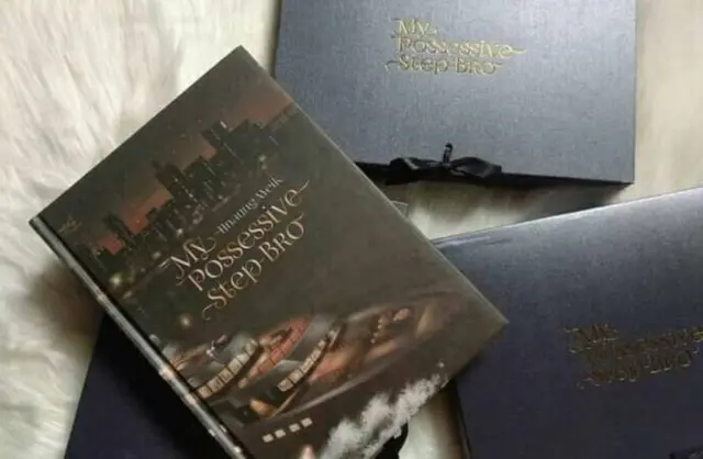 ညစ်ညမ်းစာပေထုတ်ဝေတယ်ဆိုတဲ့ စွပ်စွဲချက်နဲ့ ထုတ်ဝေခွင့် ထပ်မံပိတ်သိမ်း