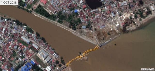 సునామీ తరువాత పాలులోని జెమాలమ్ వారధి