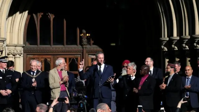 Vigilia en Manchester