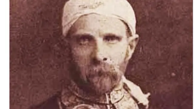 Shaman qirol porno Qiz dosti bilan uyda jinsiy aloqa