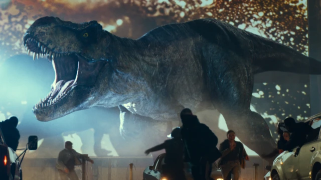 Cenajogo da roleta da sortefilme mostra um dinossauro invadindo um cinema