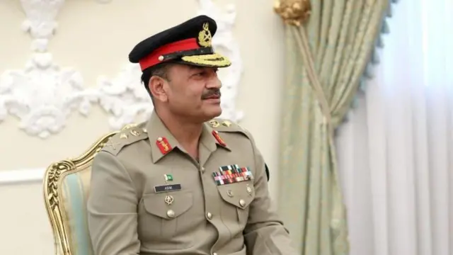 ఆసిమ్ మునీర్