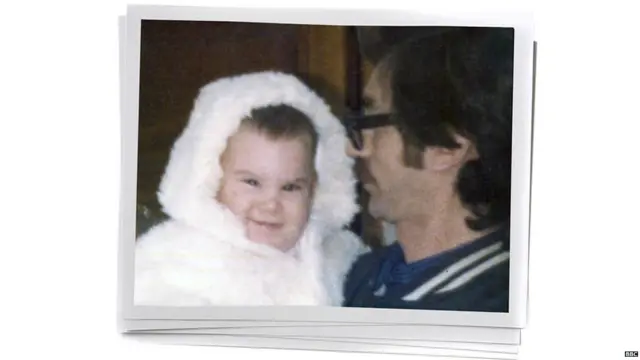 ਪੌਲਾ ਆਪਣੇ ਪਿਤਾ ਨਾਲ