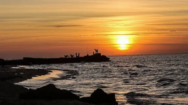 చేపల వేట, మత్స్యకారులు