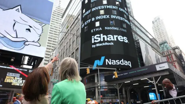 ભારતીય શૅરબજાર, અમેરિકન શૅરબજાર, અમેરિકન બજાર, અમેરિકાનું શૅરબજાર, બીબીસી ગુજરાતી, શૅરબજાર, યુએસ સ્ટૉક માર્કેટ, રોકાણકાર, ડાઉ જોન્સ નાસ્ડેક સેન્સેક્સ, ડૉલર