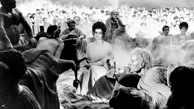 Рим Нерона в фильме "Сатирикон Феллини" предстал таким, каким его представлял великий режиссер