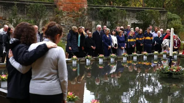 После убийства 35 человек в Порт-Артуре (на снимке отмечается 20-я годовщина того трагического события) в Австралии срочно приняли новые законы