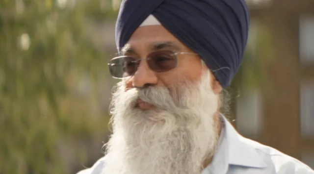 ਗੁਰਦੁਆਰੇ ਦੇ ਟਰੱਸਟੀ ਮਨਦੀਪ ਸਿੰਘ ਕਹਿੰਦੇ ਹਨ ਕਿ ਹਾਲ ਹੀ ਭਾਈਚਾਰੇ ਵਿਰੁੱਧ ਵਧੀ ਹਿੰਸਾ ਕਾਰਨ ਡਰ ਦਾ ਮਾਹੌਲ ਹੈ 