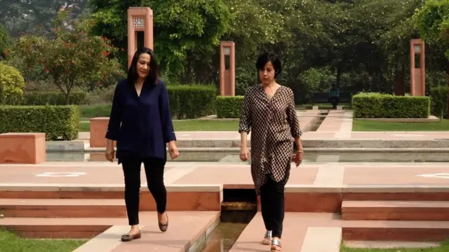 Ёзувчи Ира Мухоти билан - Деҳли, Ҳиндистон