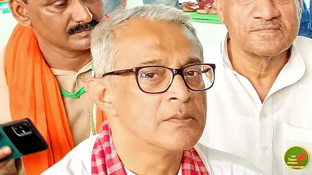 अवीक साहा