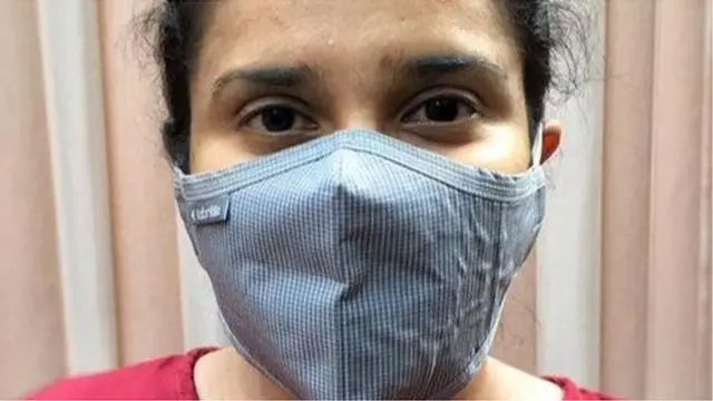 Srabanti Huda a organisé une livraison d'aide d'urgence au bordel de Daulatdia au Bangladesh.