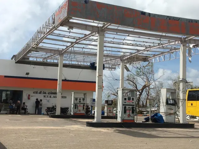 வாழ்வாதாரங்களை சூறையாடிய கஜ புயல்