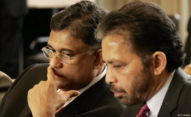 ආචාර්ය පාලිත කොහොන හිටපු විදේශ අමාත්‍ය රෝහිත බෝගොල්ලාගම සමඟ