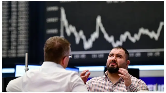 '브렉시트 합의안'이 영국 하원의 문턱을 넘지 못하면서 영국 사회가 혼란에 빠진 모양새다