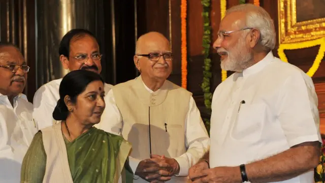 సుష్మా స్వరాజ్, అద్వానీ, నరేంద్ర మోదీ,