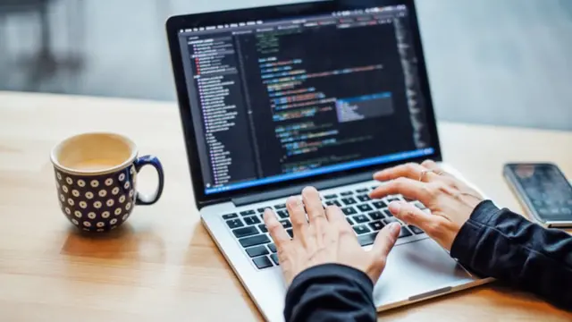 ப்ரோகிராமிங் கோப்புப் படம்