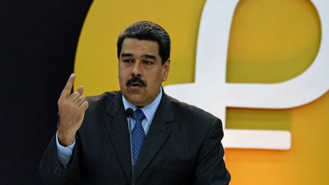 Maduro en el lanzamiento del petro