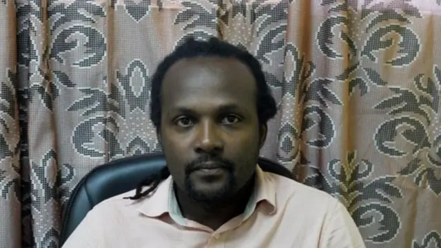 Troy Thomas wuxuu ka mid yahay dadka ka walwalsan inuu waddanka ku dhaco Habaarka Saliidda