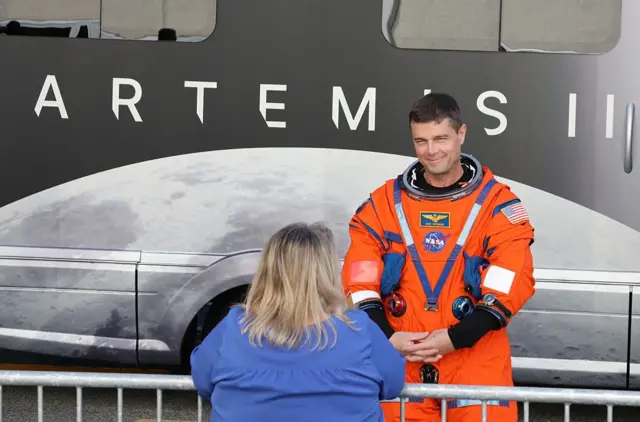 Astraunaut dey greet pesin