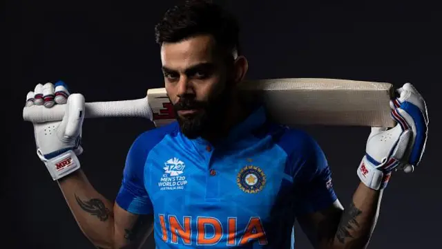 එක්දින තරග 275 කට ක්‍රීඩා කර ඇති විරාට් කෝලි ඉනිම් 265 කදී රැස් කර ඇති ලකුණු සංඛ්‍යාව 12,898කි.