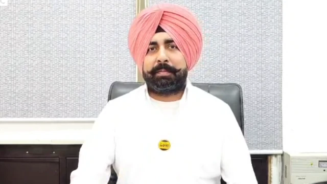 ਸ਼੍ਰੋਮਣੀ ਅਕਾਲੀ ਦਲ ਦੇ ਬੁਲਾਰੇ ਅਰਸ਼ਦੀਪ ਸਿੰਘ ਕਲੇਰ 