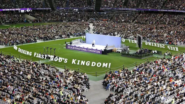 கேரளா குண்டு வெடிப்பு, யகோவாவின் சாட்சியம்